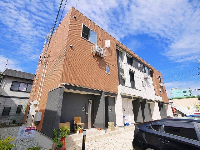 建物外観　キレイな外観です。