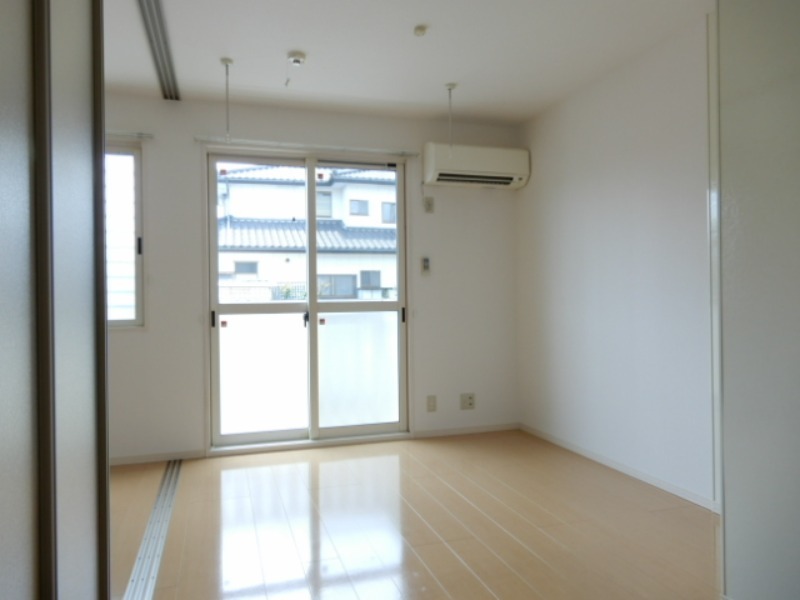 居室・リビング　図面と現状に相違がある場合には現状を優先