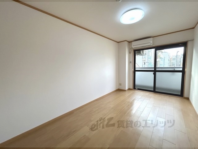 居室・リビング　洋室