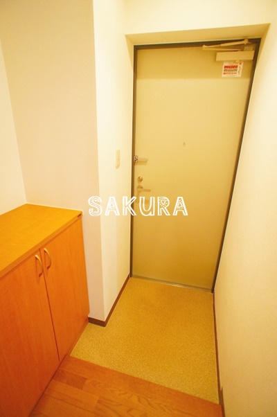 玄関　ゆとりある玄関スペース♪