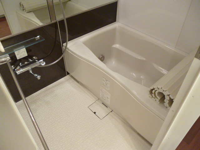 バス・シャワールーム　バス※別部屋参考写真