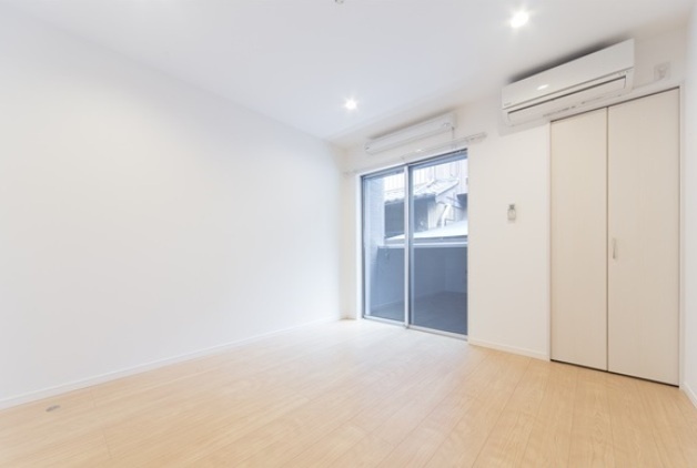 居室・リビング　※別号室の写真です