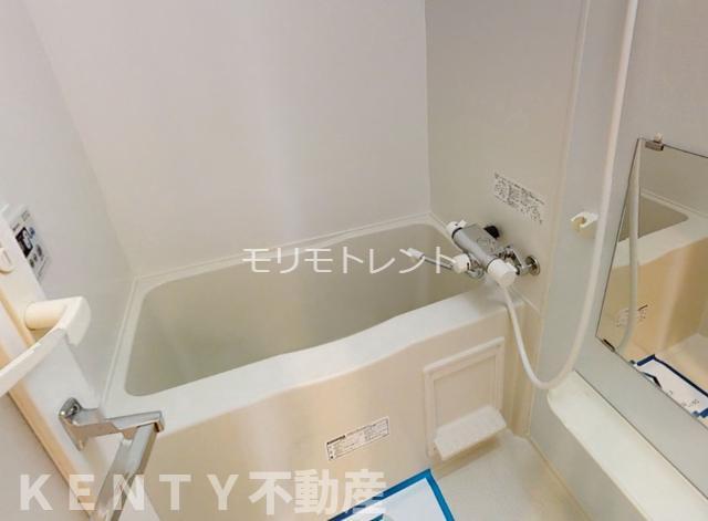 バス・シャワールーム　落ち着いた空間のお風呂です