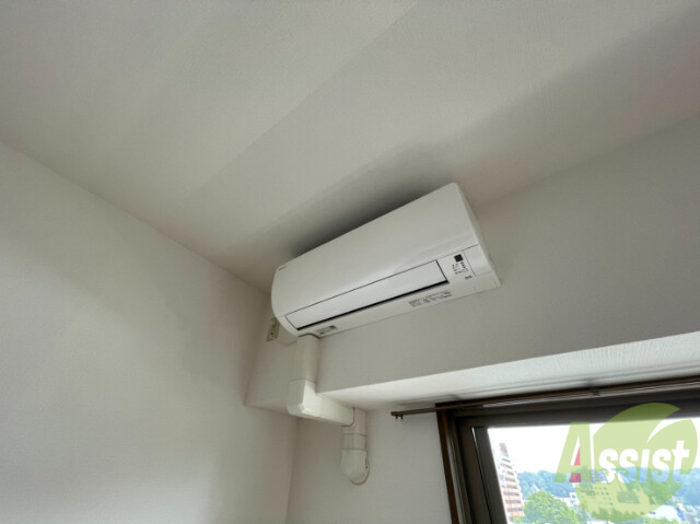 その他設備　エアコンはもちろん付いています。夏も便利です。