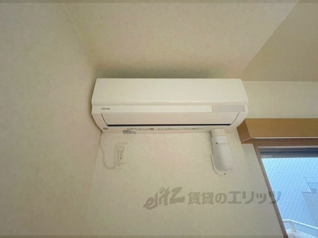 その他設備　給湯器リモコン