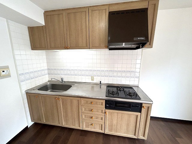 キッチン　参考写真。