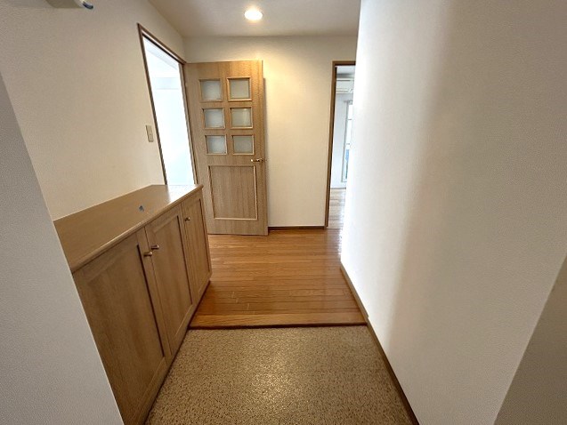 玄関　参考写真。