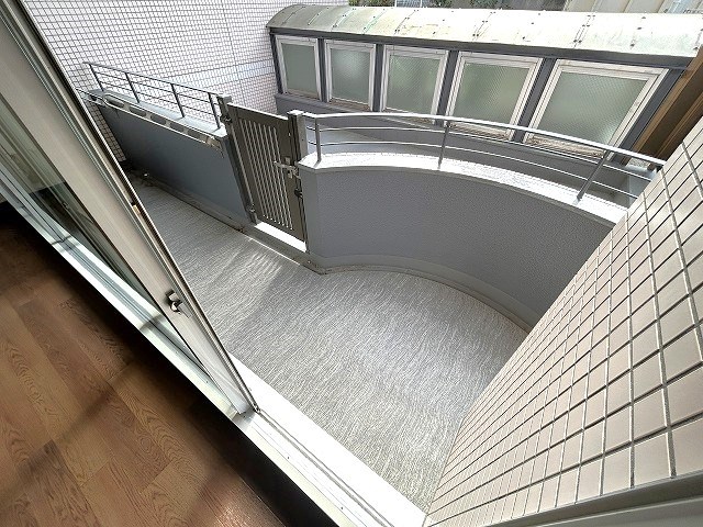 バルコニー　参考写真。
