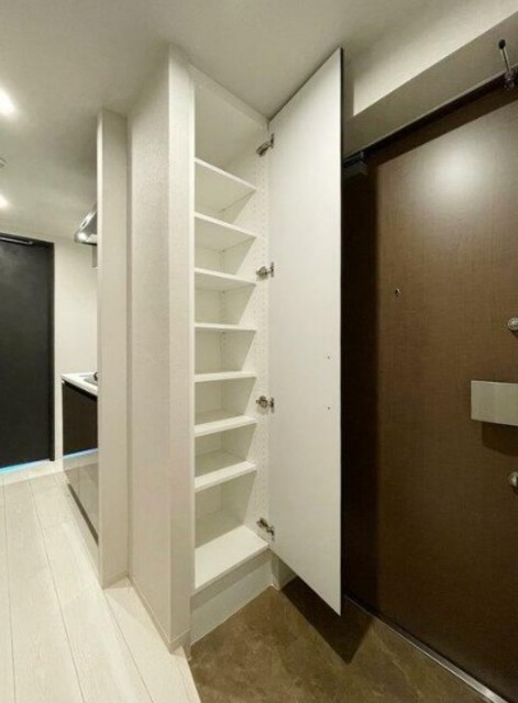 玄関　（参考写真）