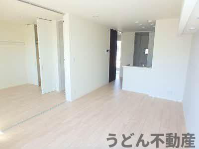 居室・リビング　うどん県のお部屋探しはうどん不動産へ うどんちゃんとLINE