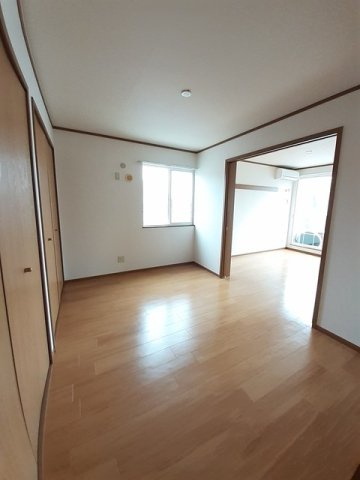 その他部屋・スペース　明るい色調の室内です