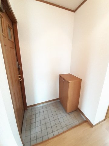 玄関　シンプルで使いやすい玄関です