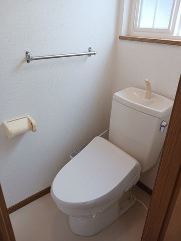 トイレ　ゆったりとした空間のトイレです