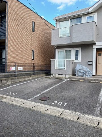 駐車場　カースペースがあります