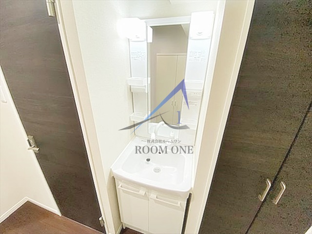 洗面設備　洗面台です。