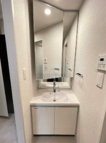 洗面設備　使いやすい独立洗面台☆