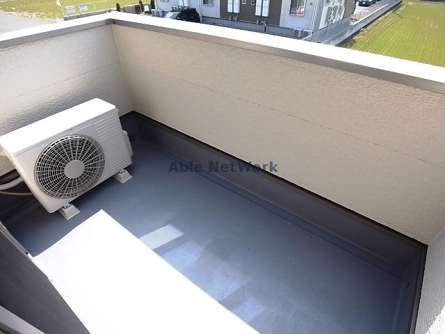 バルコニー　バルコニー