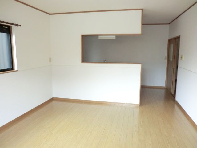 居室・リビング　別部屋参考画像