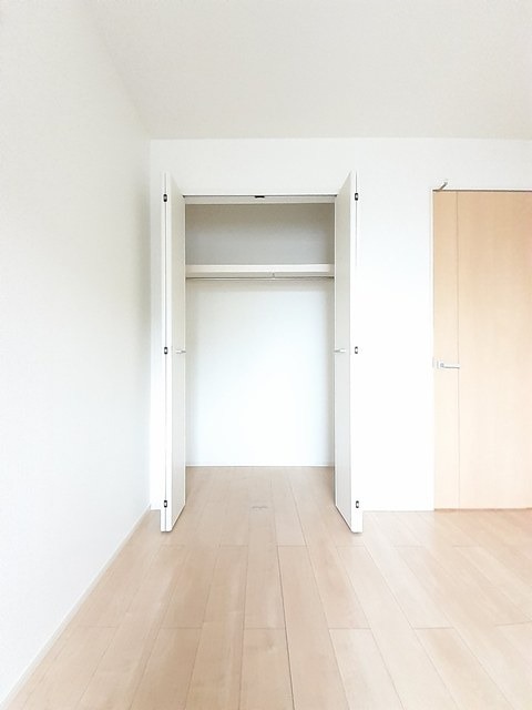 収納　図面と現状に相違がある場合には現状を優先
