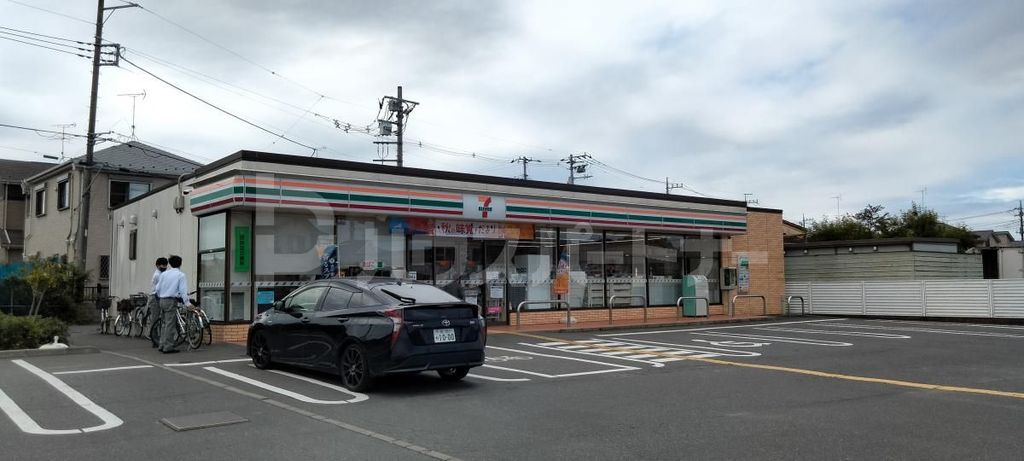 コンビニ　セブンイレブン大宮新堤店（コンビニ）まで230m