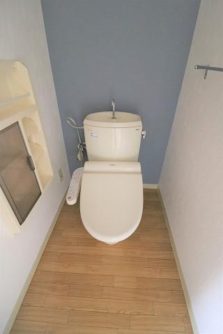トイレ　トイレ