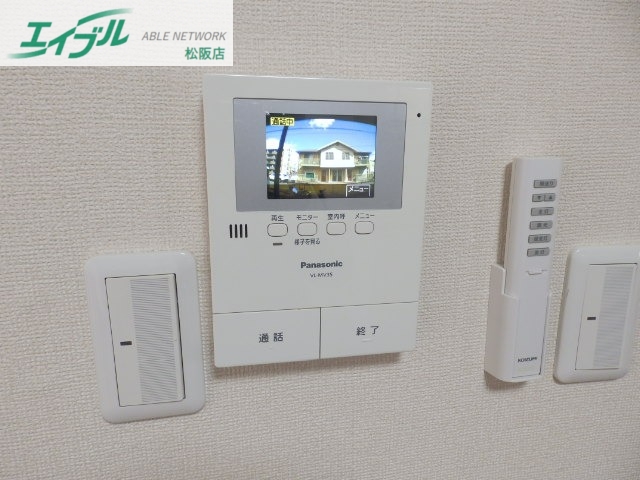 セキュリティ　同型参考写真