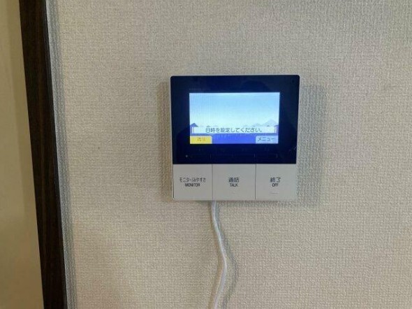 セキュリティ　モニター付きインターホン
