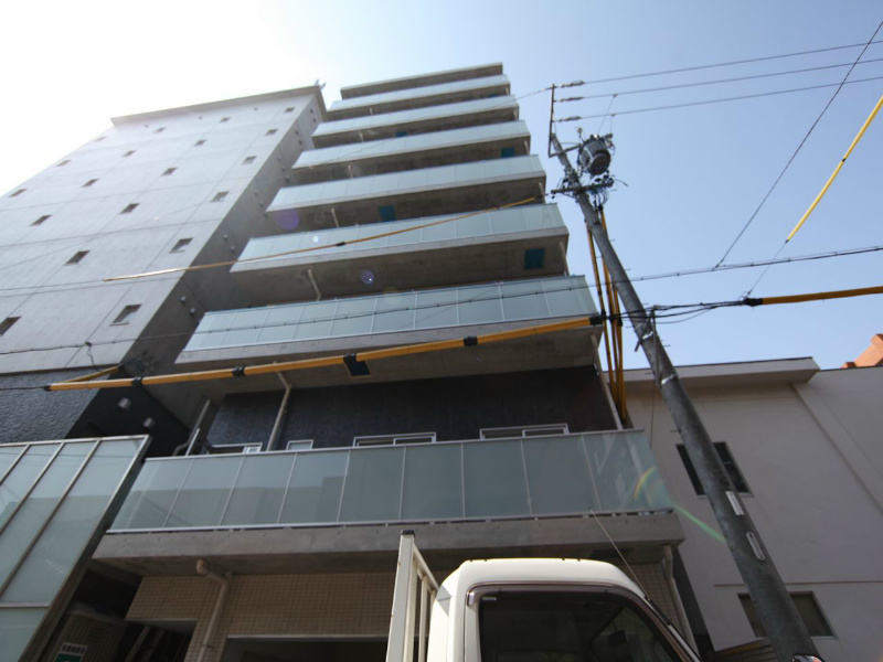 建物外観　外観　オートロック　防犯カメラ