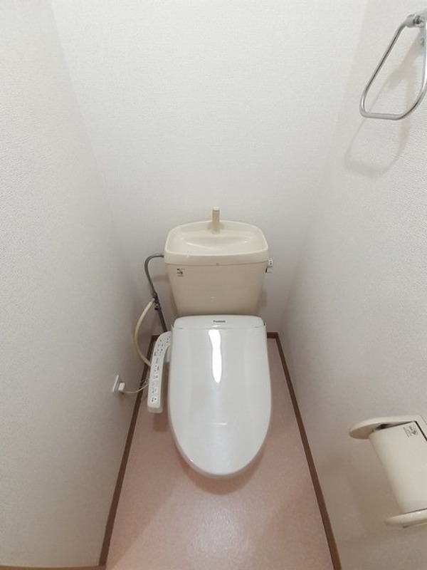 トイレ　図面と現状に相違がある場合には現状を優先