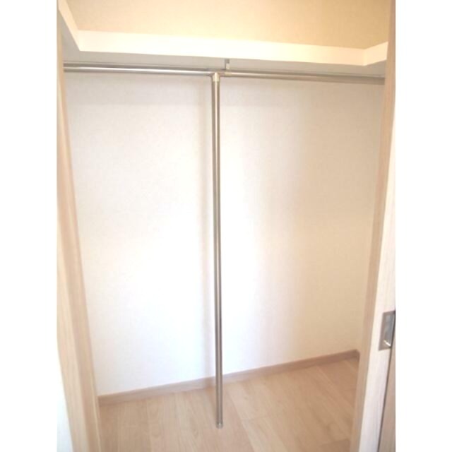 収納　ウォークインクローゼット
