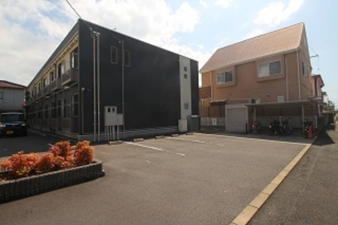 駐車場　駐車場