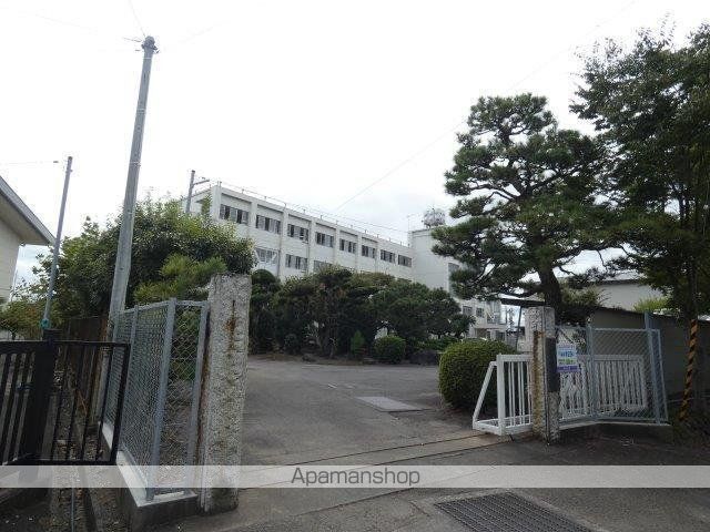 中学校　西益津中学校（中学校）まで2257m