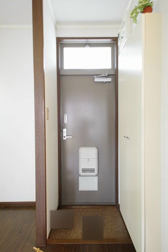 玄関　類似室内