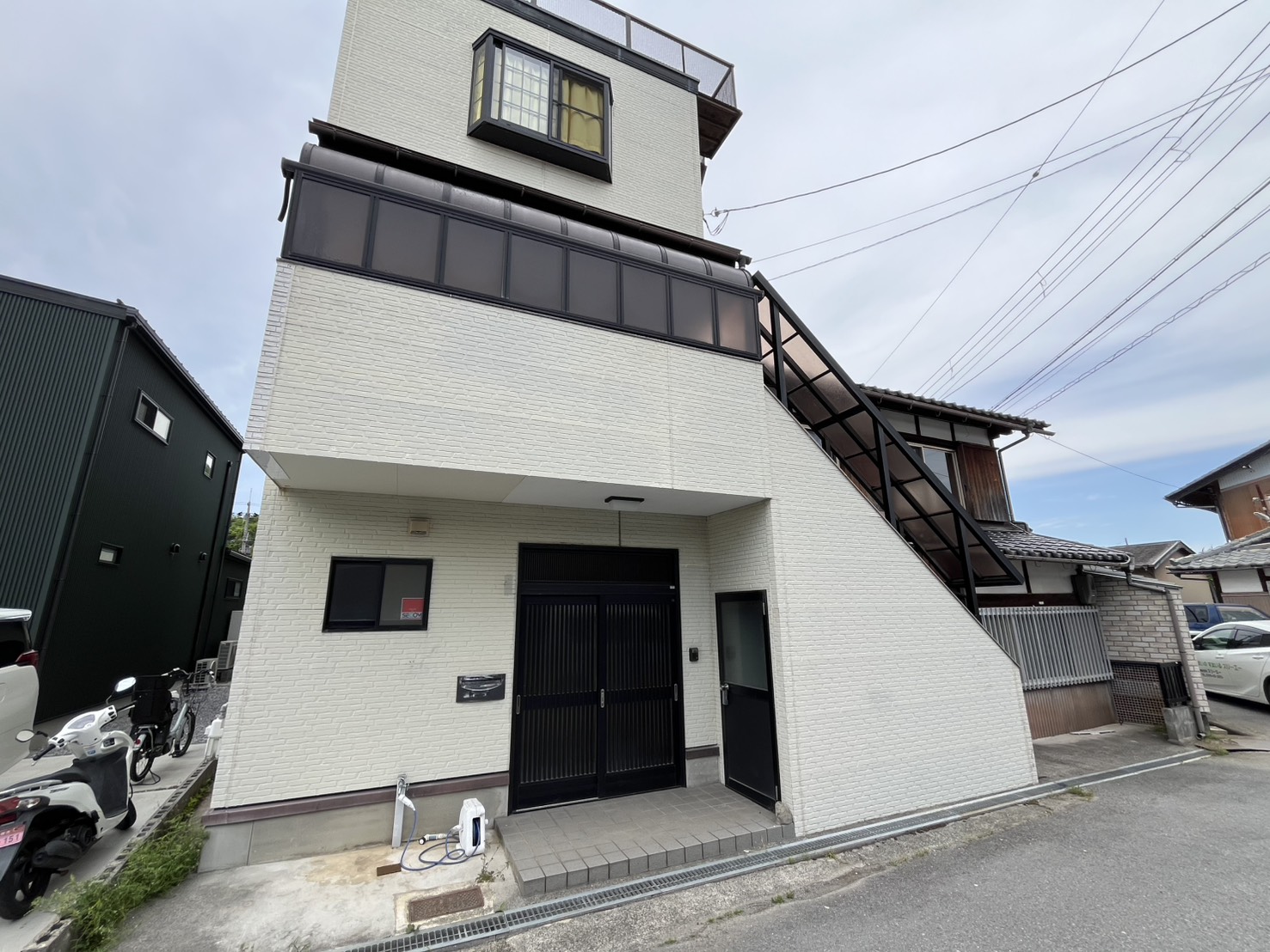 彦根市芹川町貸家の外観写真