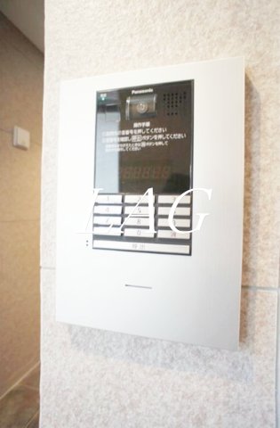 セキュリティ　モニター付きインターホンです。