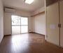 居室・リビング　東向きのお部屋です。