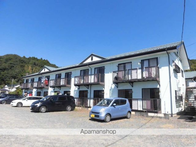 マンションサンフラワー A棟の外観写真