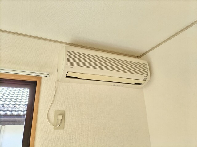 その他設備　★★洋室に設置されているエアコンです♪★★