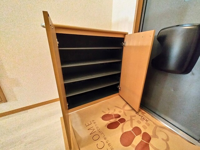 玄関　★★玄関のシューズＢＯＸです♪★★