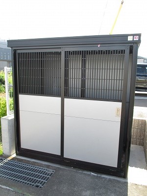 眺望　ゴミ置き場