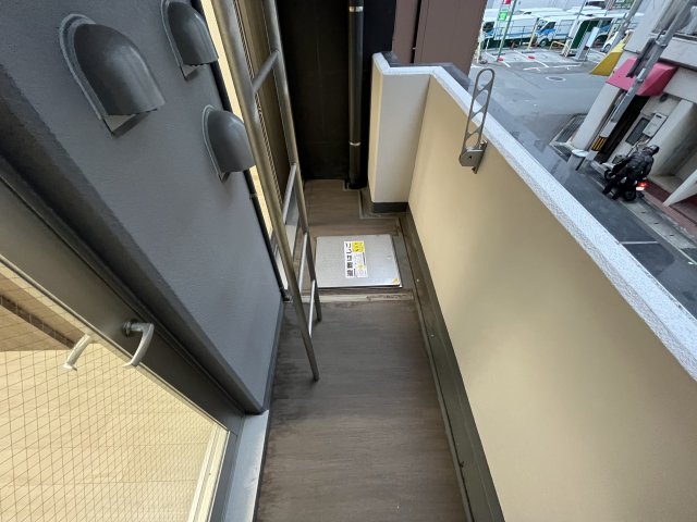 バルコニー