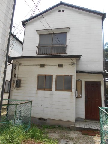 建物外観　1988年築　山手ハイツ８号棟