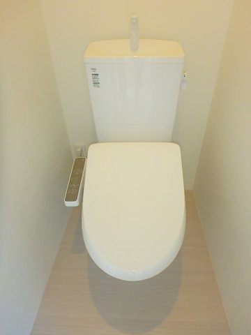 トイレ　※写真は同一シリーズのイメージです。