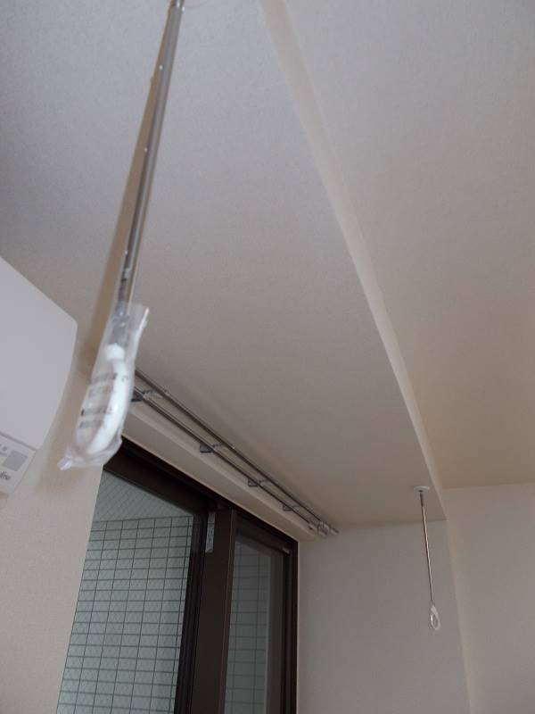 その他設備　室内物干し