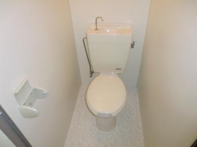 トイレ　風呂トイレ別！