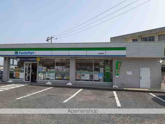 コンビニ　ファミリーマート 玉野東児店（コンビニ）まで359m