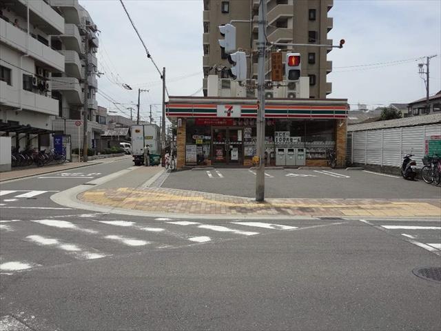 コンビニ　セブンイレブン（コンビニ）まで1644m