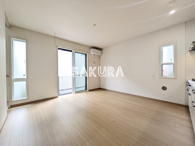 居室・リビング　開放感のあるゆったりとしたお部屋です♪