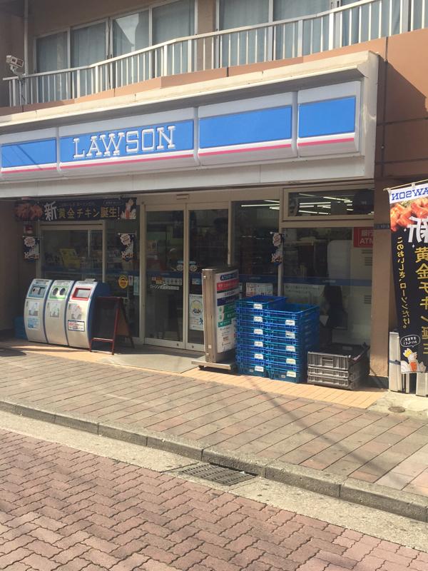 コンビニ　ローソン武蔵新田駅前店（コンビニ）まで279m