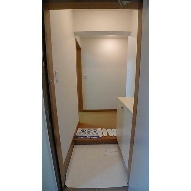玄関　※同仕様写真含む